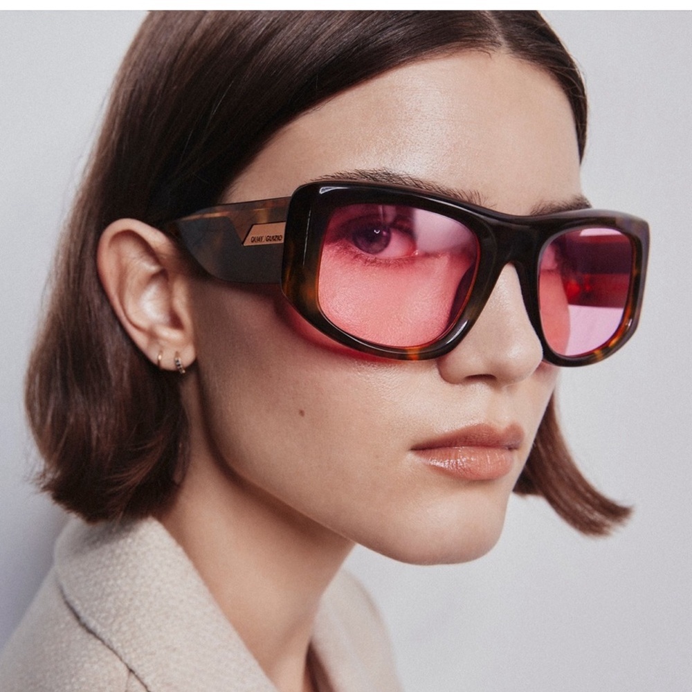 Quay Australia UNIFORM Brown Tortoise/ Rose